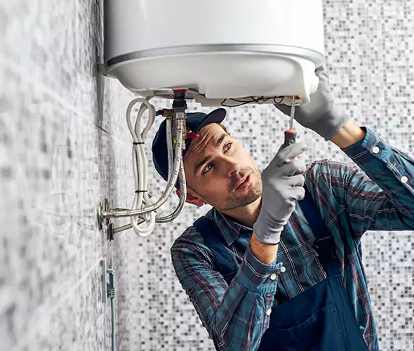 Expert Plumber for Hot Water Tank Maintenance in Shoreline, WA: Schedule Reliable Maintenance Services with Us